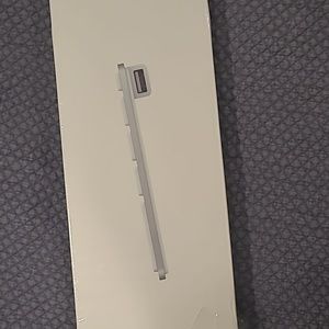 Apple Keyboard